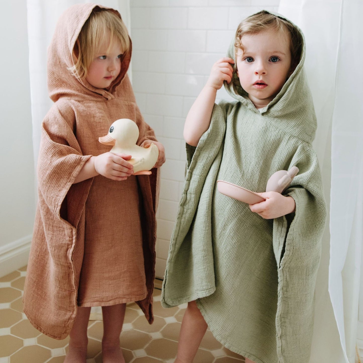 Linen Fine Waffle Poncho for Kids - Sage